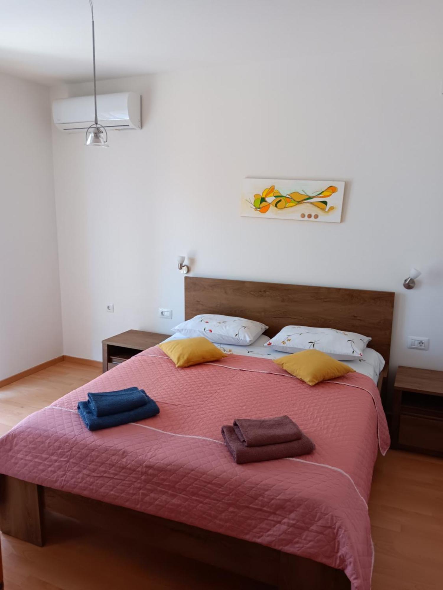 Apartman Suzy Pula Exterior foto